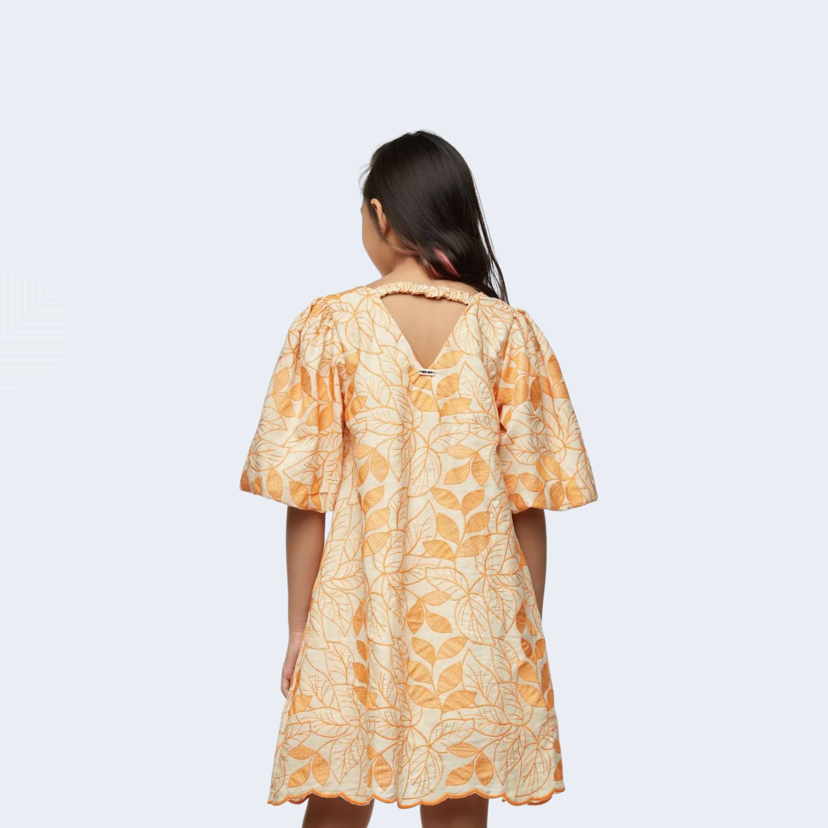 VESTIDO FLORES BORDADO - CAMU CAMU